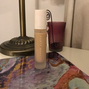 Fenty pro filt’r soft matte longwear foundation